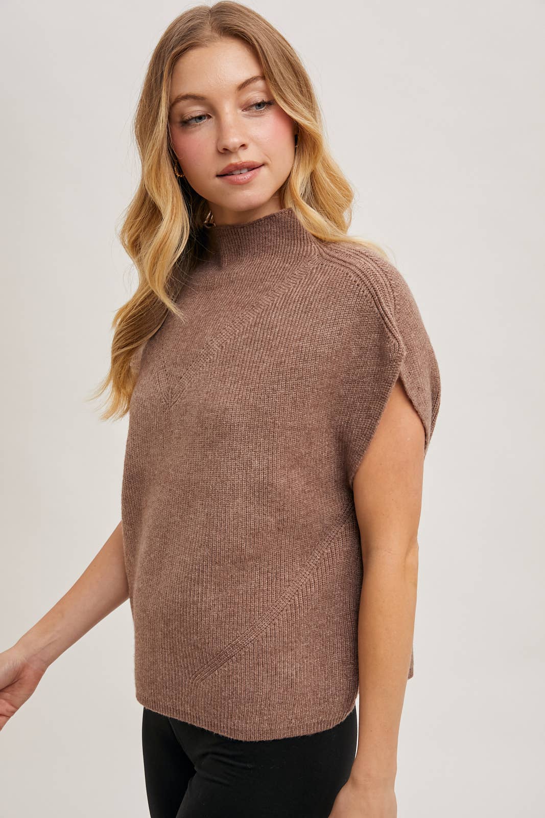 MOCK NECK DOLMAN SHORT SLEEVE KNIT SWEATER