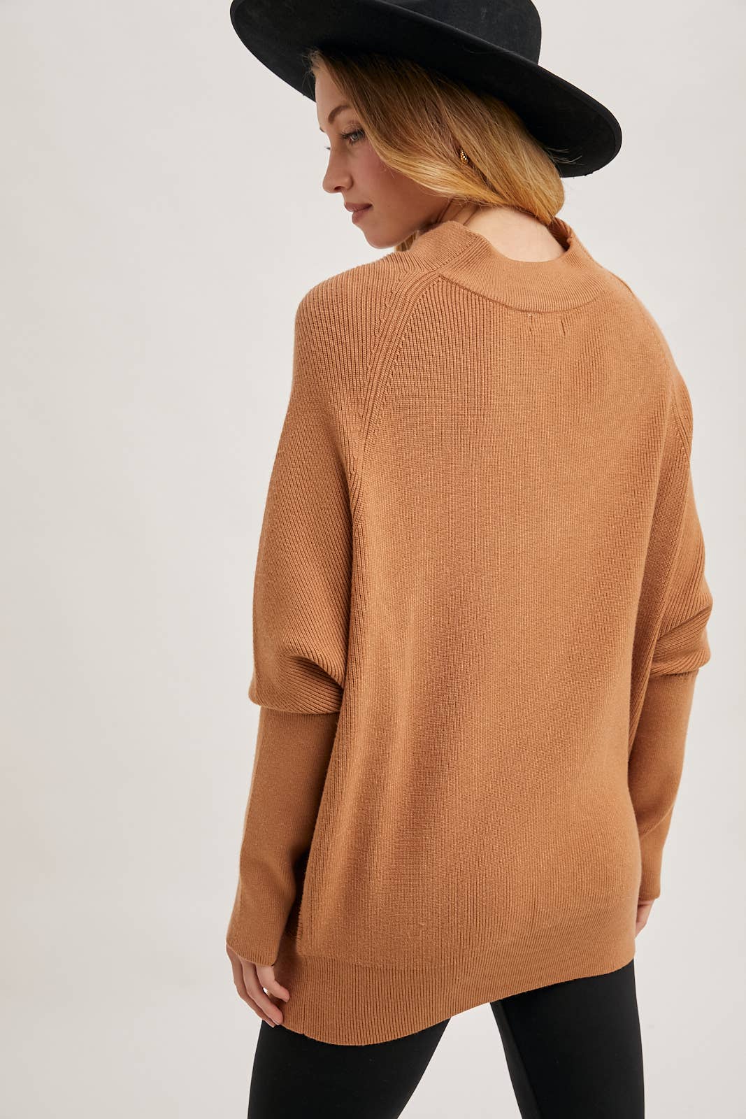 SLOUCH NECK DOLMAN PULLOVER