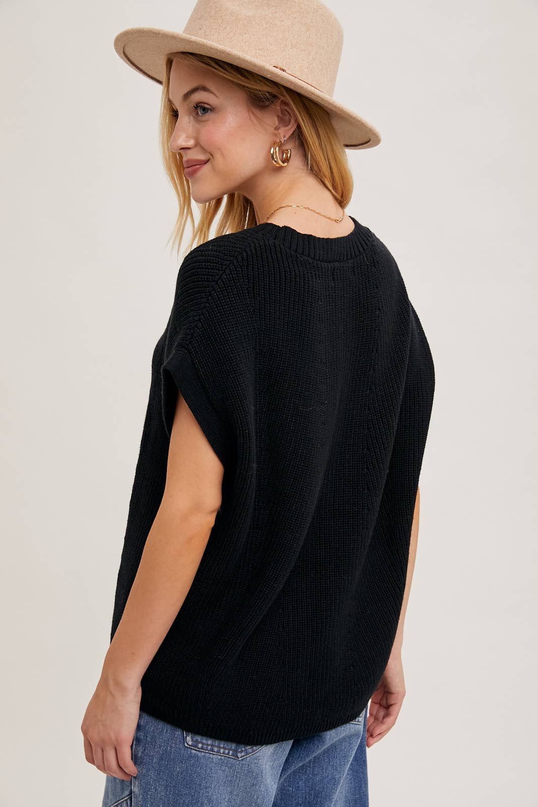 BATWING SLEEVED KNIT SWEATER TOP